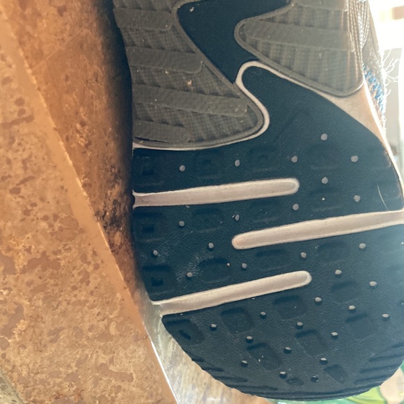 Nike Air Max Shoes - Picture 7 of 7